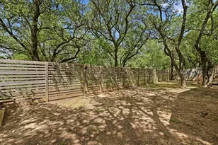 12047 Lincolnshire Dr, Austin, TX 78758 - Photo 24