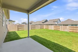 304 Daniels Dusty Trl, Georgetown, TX 78626 - Photo 22