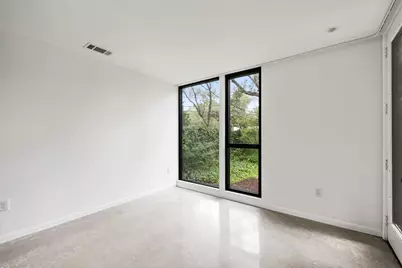 9400 Shady Oaks Drive, Austin, TX 78729 - Photo 30