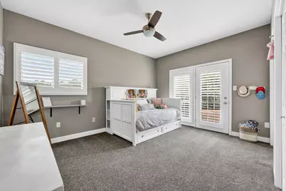 5 Leafdale Point, The Hills, TX 78738 - Photo 10