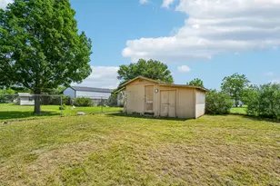 115 Mountain View Dr, Burnet, TX 78611 - Photo 24