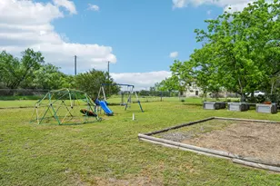 115 Mountain View Dr, Burnet, TX 78611 - Photo 22