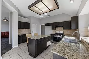 7719 Kiva Dr, Austin, TX 78749 - Photo 14