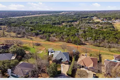7719 Kiva Drive, Austin, TX 78749 - Photo 36
