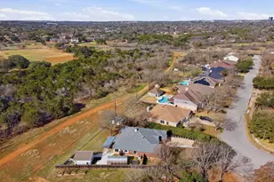 7719 Kiva Dr, Austin, TX 78749 - Photo 40