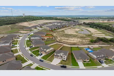 571 Sue Peaks Loop, Dripping Springs, TX 78620 - Photo 2