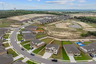 571 Sue Peaks Loop, Dripping Springs, TX 78620 - Photo 2