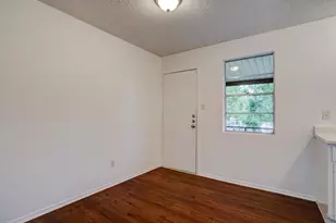 742 Martindale Rd, San Marcos, TX 78666 - Photo 8