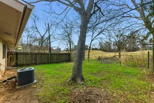 2903 Lovell Dr, Austin, TX 78723 - Photo 20