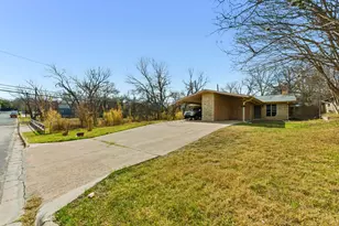 2903 Lovell Dr, Austin, TX 78723 - Photo 8