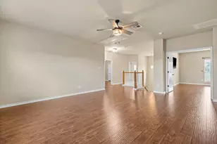 1001 Hondo Ln, Hutto, TX 78634 - Photo 20