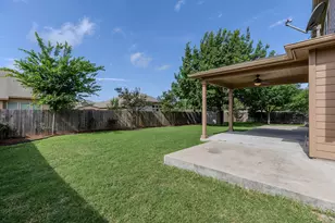 1001 Hondo Ln, Hutto, TX 78634 - Photo 34