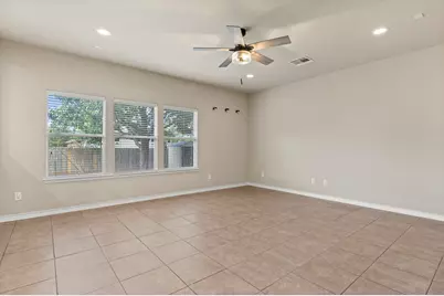 1001 Hondo Lane, Hutto, TX 78634 - Photo 4