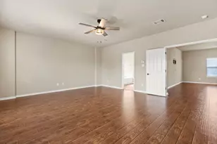 1001 Hondo Ln, Hutto, TX 78634 - Photo 22