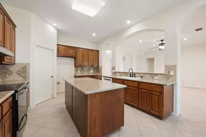 1601 Breezy Cove, Round Rock, TX 78664 - Photo 14