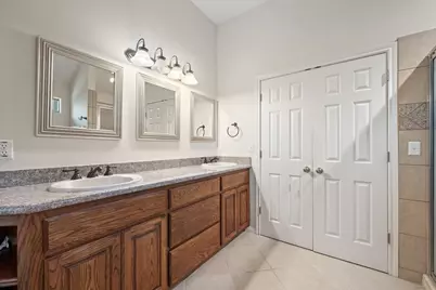 1601 Breezy Cove, Round Rock, TX 78664 - Photo 20