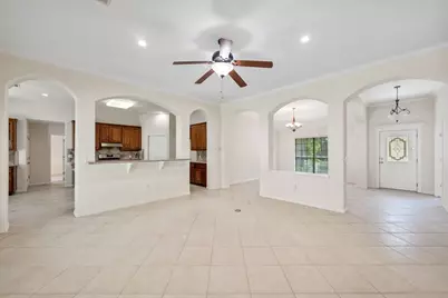 1601 Breezy Cove, Round Rock, TX 78664 - Photo 10