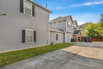 6011 Fairway Street #2B, Austin, TX 78741 - Photo 32