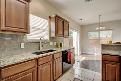 6011 Fairway Street #2B, Austin, TX 78741 - Photo 12