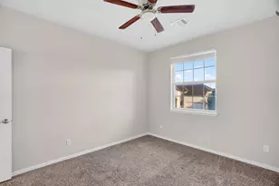 401 Daniel Crossing, Liberty Hill, TX 78642 - Photo 18