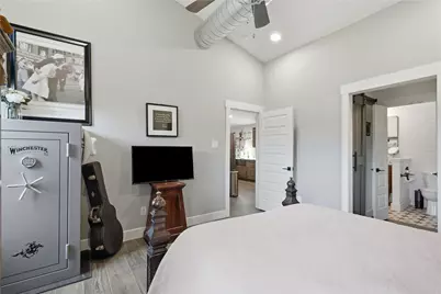 18406 Roundrock Road, Jonestown, TX 78645 - Photo 8