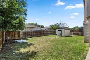 11724 Dunfries Ln, Austin, TX 78754 - Photo 38