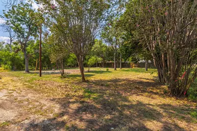 1308 Bert Street, Seguin, TX 78155 - Photo 4