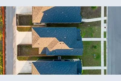 324 Kenai Drive, Kyle, TX 78640 - Photo 2