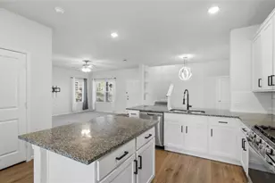 324 Kenai Dr, Kyle, TX 78640 - Photo 8