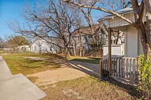 4600 Alf Ave, Austin, TX 78721 - Photo 22