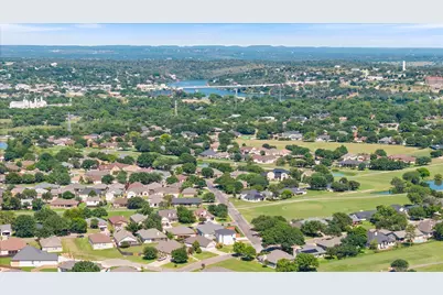 148 Preston  Trail, Meadowlakes, TX 78654 - Photo 6