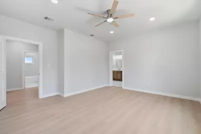 148 Preston  Trail, Meadowlakes, TX 78654 - Photo 12