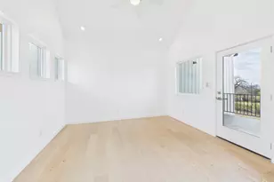 5912 Harold Ct, Austin, TX 78721 - Photo 14