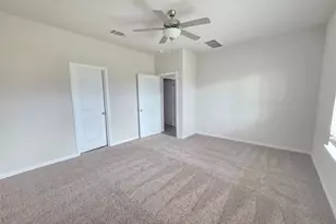 220 Sun Grv Trl, Georgetown, TX 78628 - Photo 10