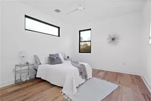 1004 Lott Ave, Austin, TX 78721 - Photo 28