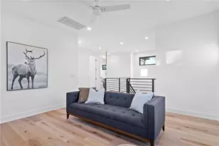 1004 Lott Ave, Austin, TX 78721 - Photo 26