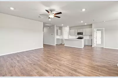 153 Ayres Horn, Cedar Creek, TX 78612 - Photo 18