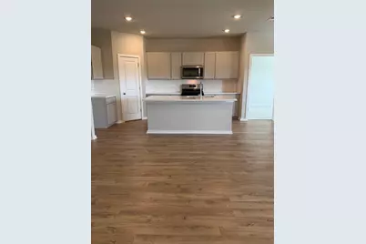 153 Ayres Horn, Cedar Creek, TX 78612 - Photo 4