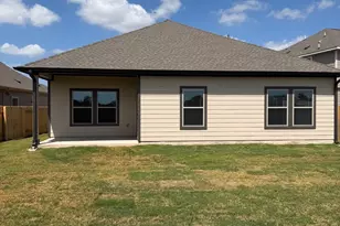 153 Ayres Horn, Cedar Creek, TX 78612 - Photo 12
