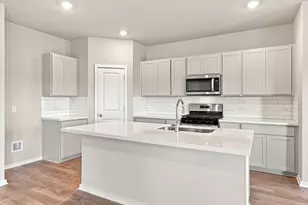 153 Ayres Horn, Cedar Creek, TX 78612 - Photo 10