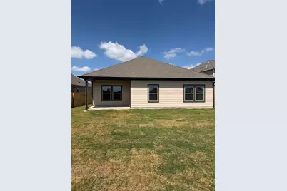 153 Ayres Horn, Cedar Creek, TX 78612 - Photo 12