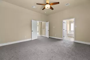 10128 Channel Island Dr, Austin, TX 78747 - Photo 16