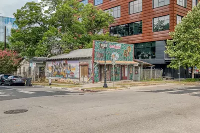 911 E 6th Street, Austin, TX 78702 - Photo 16