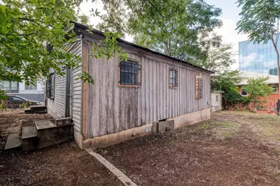 911 E 6th Street, Austin, TX 78702 - Photo 12