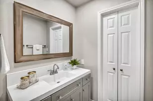 5 Tournament Way, The Hills, TX 78738 - Photo 18