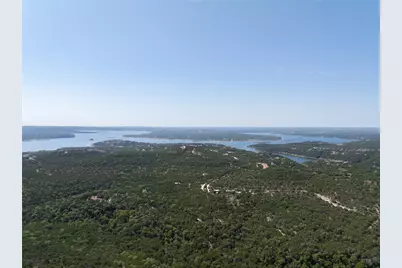 8132 Breeze Way, Jonestown, TX 78645 - Photo 4