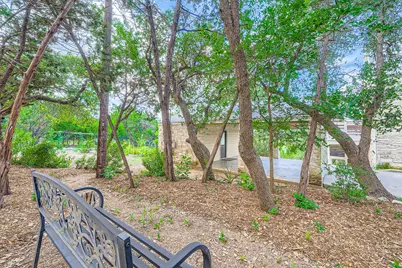 8132 Breeze Way, Jonestown, TX 78645 - Photo 38