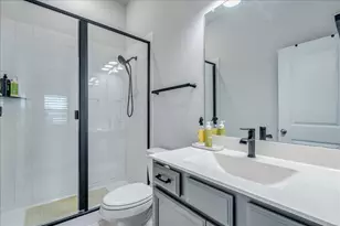 200 Christi Ct, Kyle, TX 78640 - Photo 12