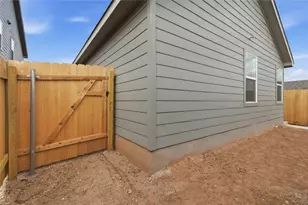 596 Sormonne Loop, Kyle, TX 78640 - Photo 18