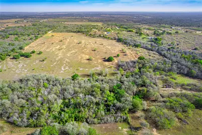 1180 Bugtussle Lane, Luling, TX 78648 - Photo 16
